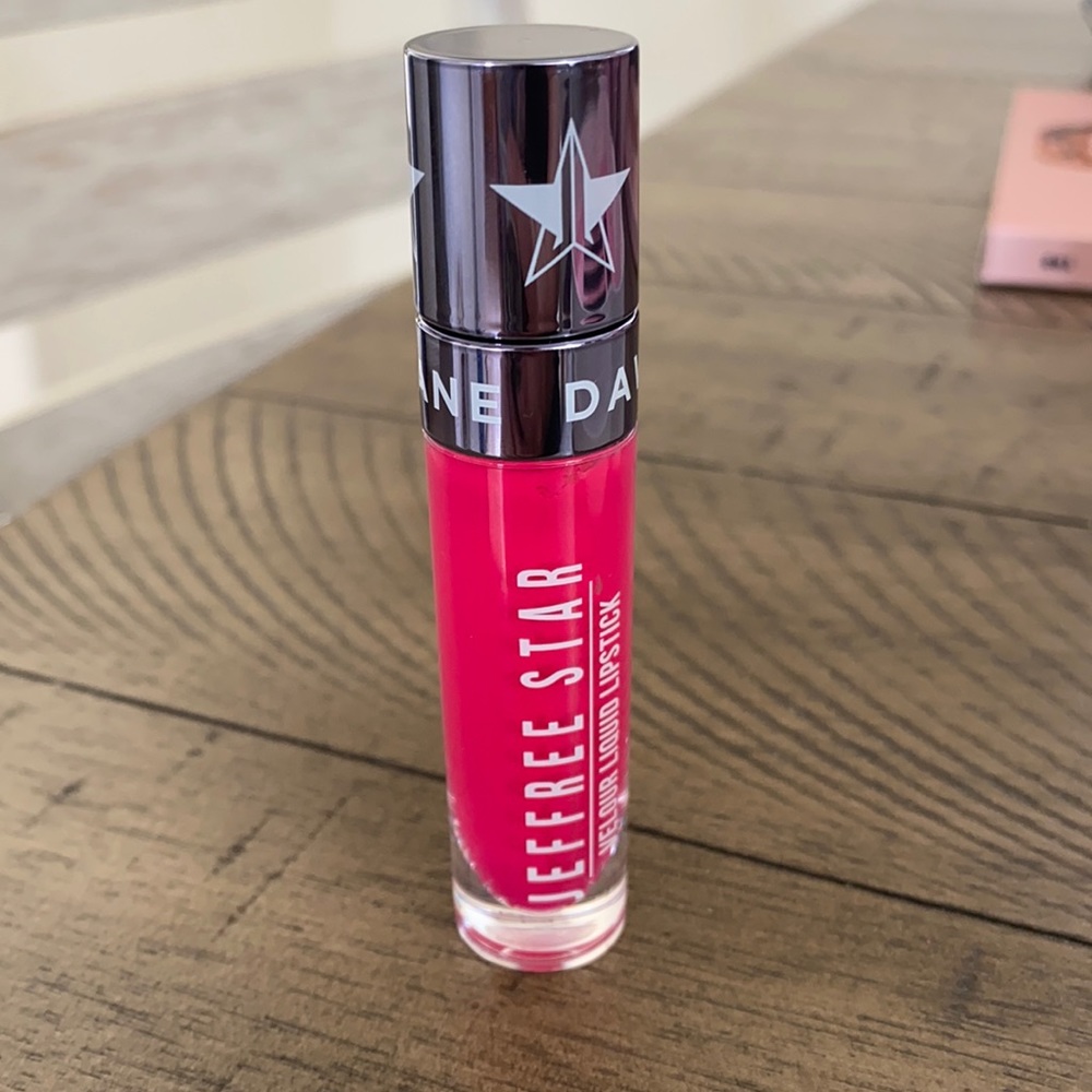 Velour liquid Lipstick